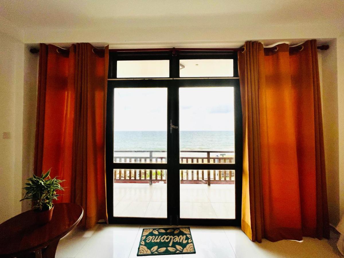 Arrow Beach Resort Bussa 外观 照片