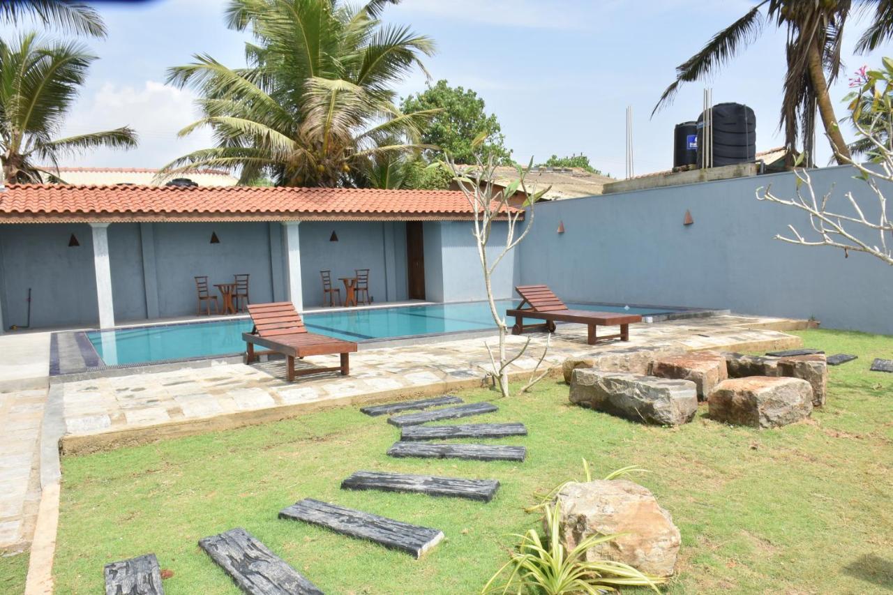 Arrow Beach Resort Bussa 外观 照片